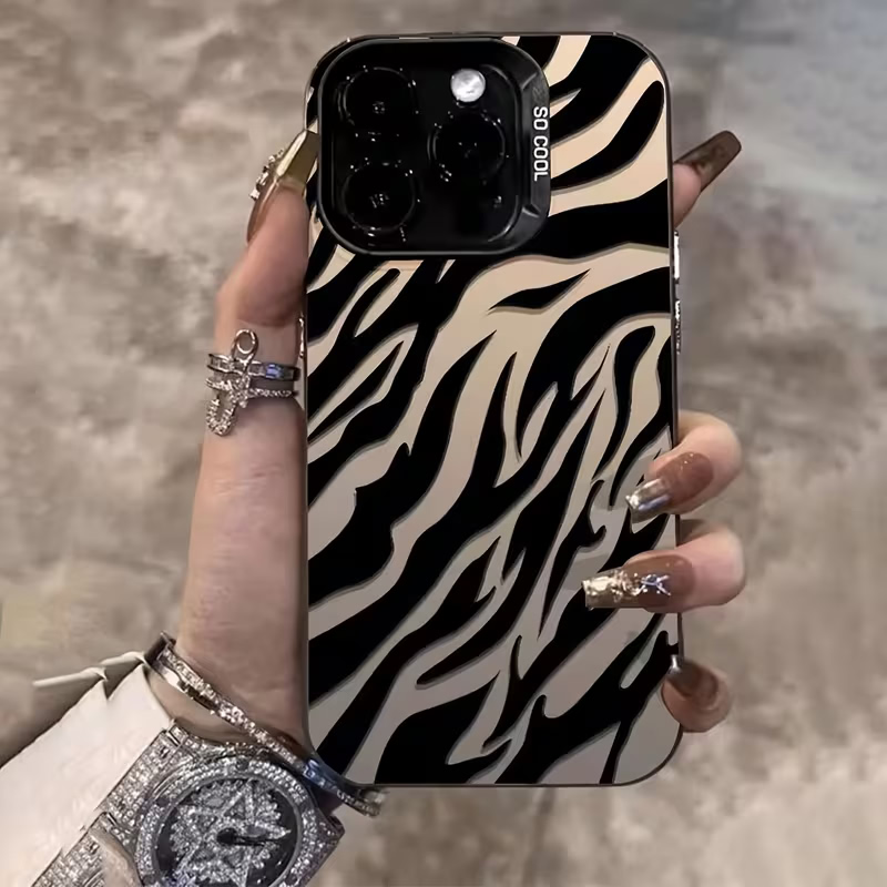 Zebra Pattern Black Advanced I - огляд і ціна Apple Iphone 16